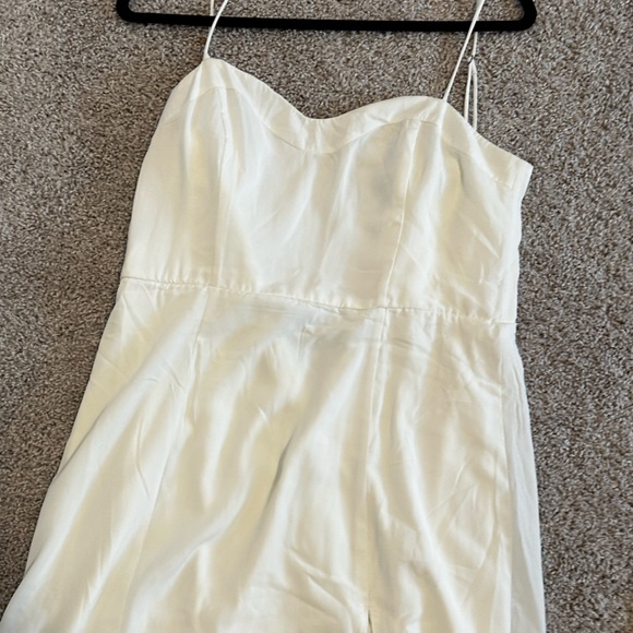 Abercrombie white dress - Picture 2 of 4